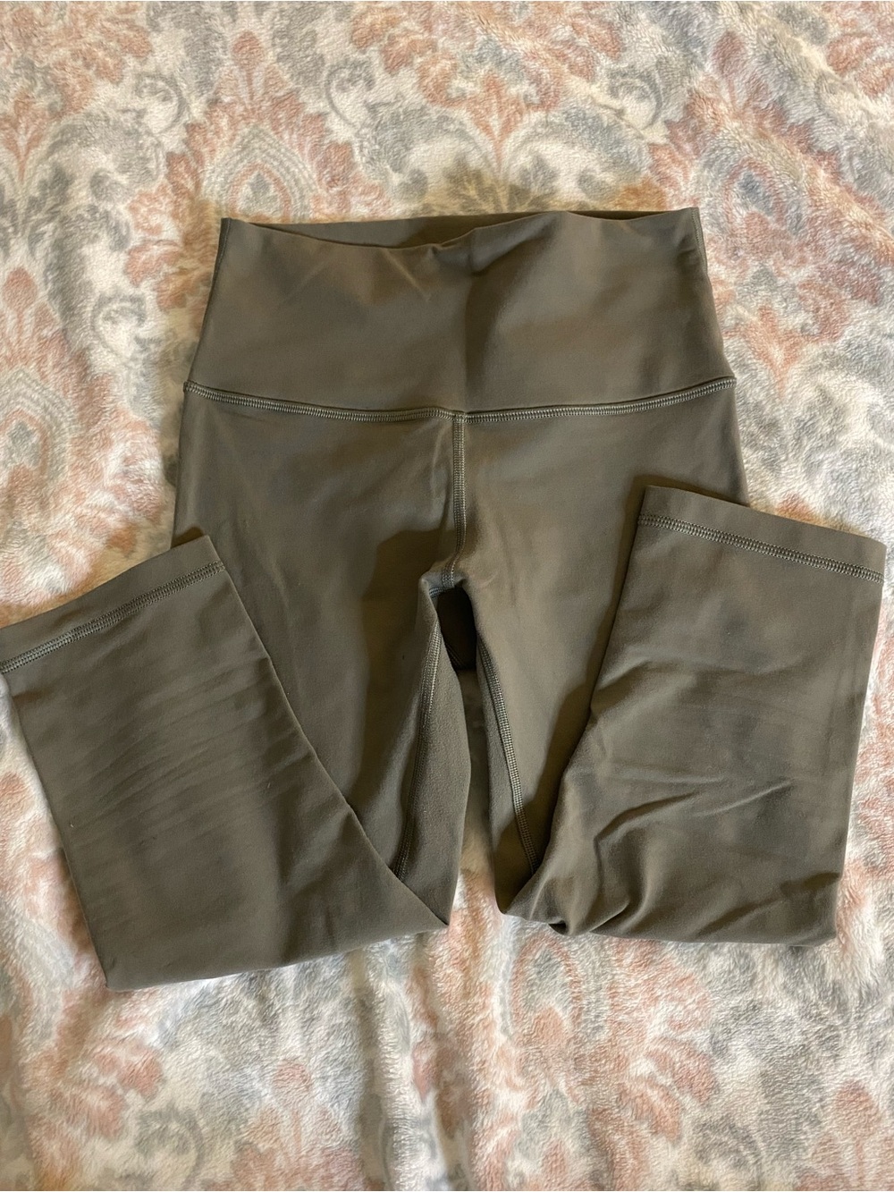 Wunder Under High-Rise Crop 17” in Grey Sage